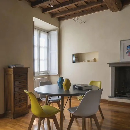 Appartamento Brera In San Fermo Milano